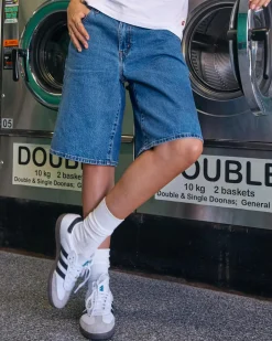 501® Mid Thigh Denim Shorts