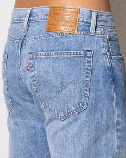 555 Relaxed Straight Jeans