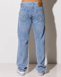 555 Relaxed Straight Jeans