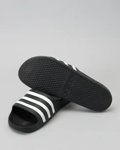 Adilette Aqua Slides
