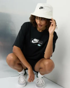 Apex Bucket Hat