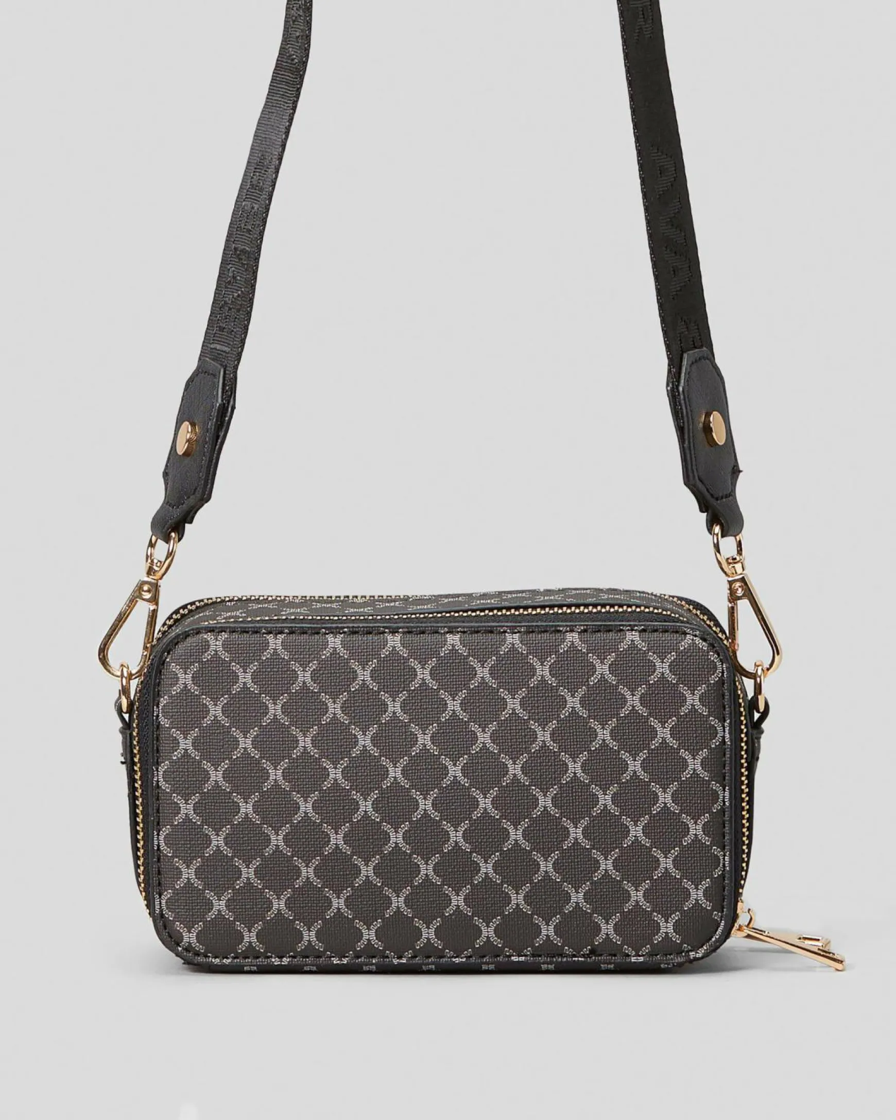 Ashlyn Crossbody Bag