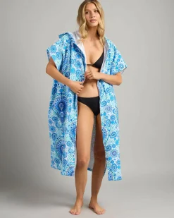 Azul Hooded Towel