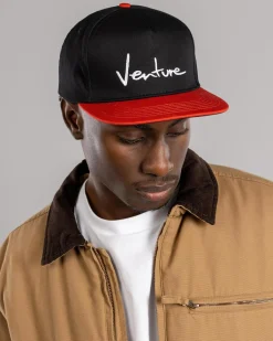 Basic '92 Snapback Cap