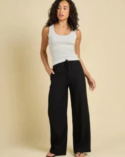 Basic Myla Rib Scoop Tank Top