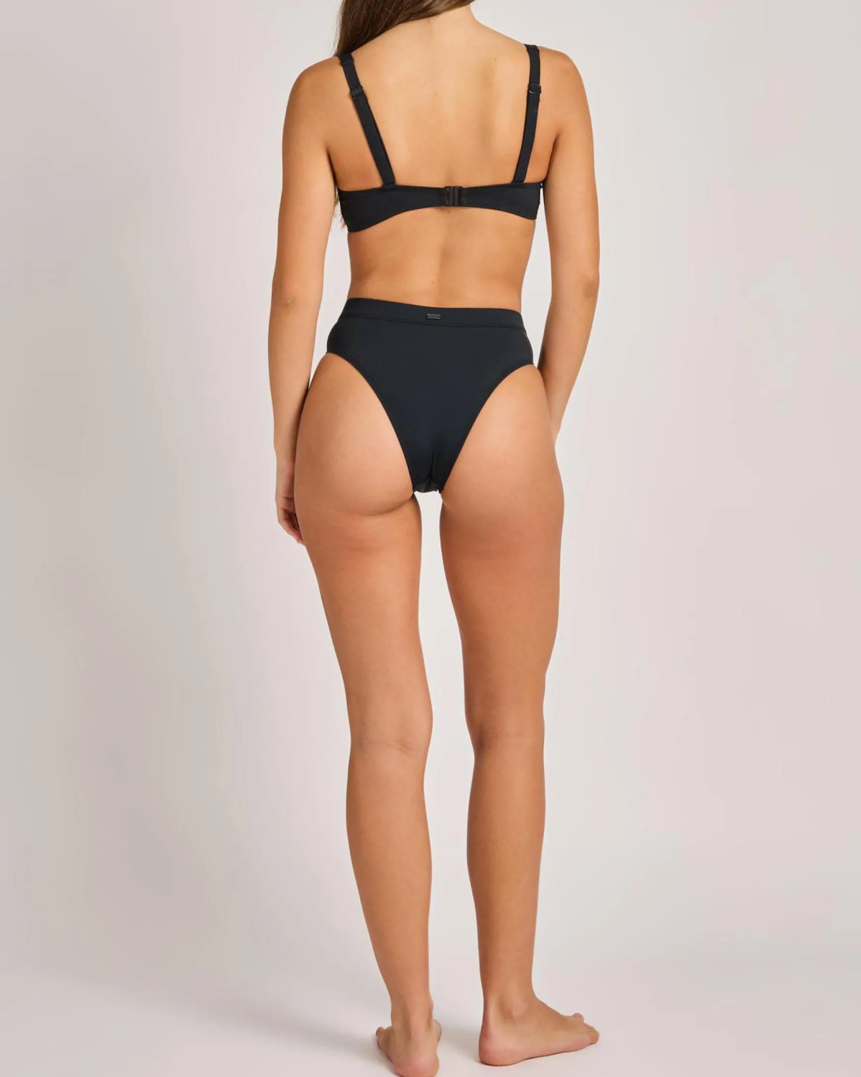 Beach Classics Mid-Waist Bikini Bottom