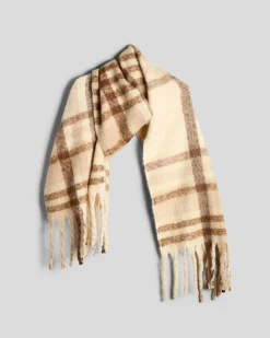 Beth Scarf