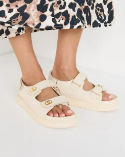 Boston Flatform Shoes