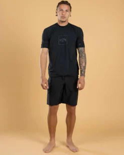 Boxed Arch Short Sleeve Rash Vest
