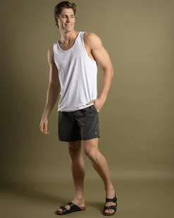 Center Trunk 17" Board Shorts