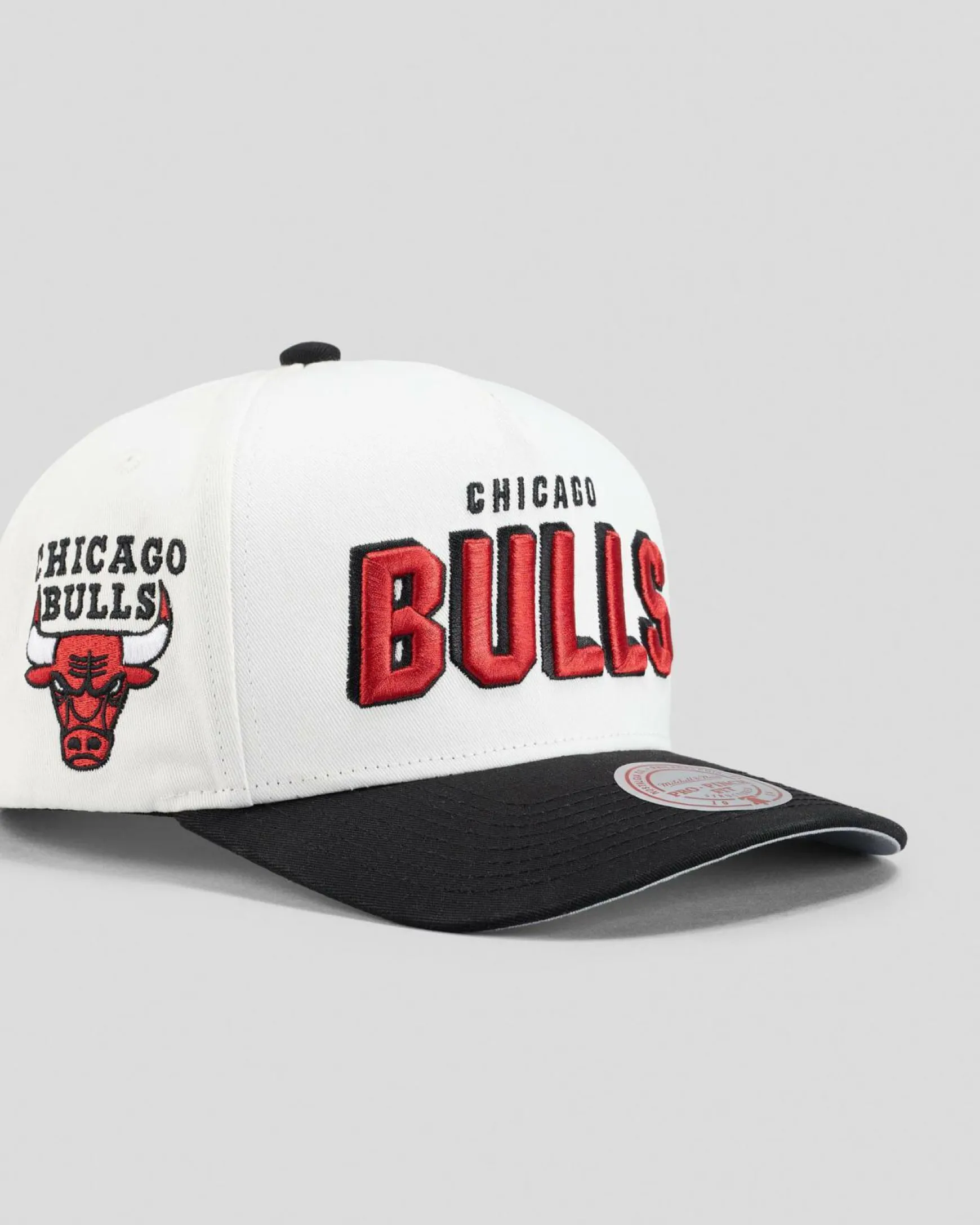 Chicago Bulls Pro Pinch Snapback Cap