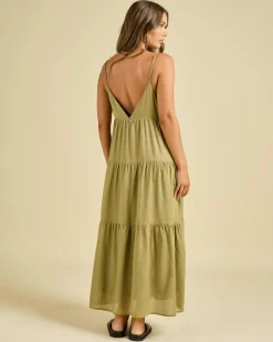 Classic Tiered Midi Dress