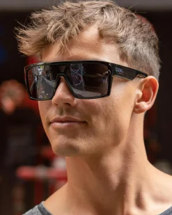 Command Polarised Sunglasses