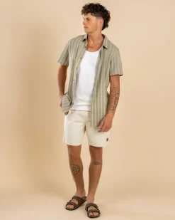 Conclude Elastic Waist Shorts