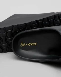 Denver Slide Sandals