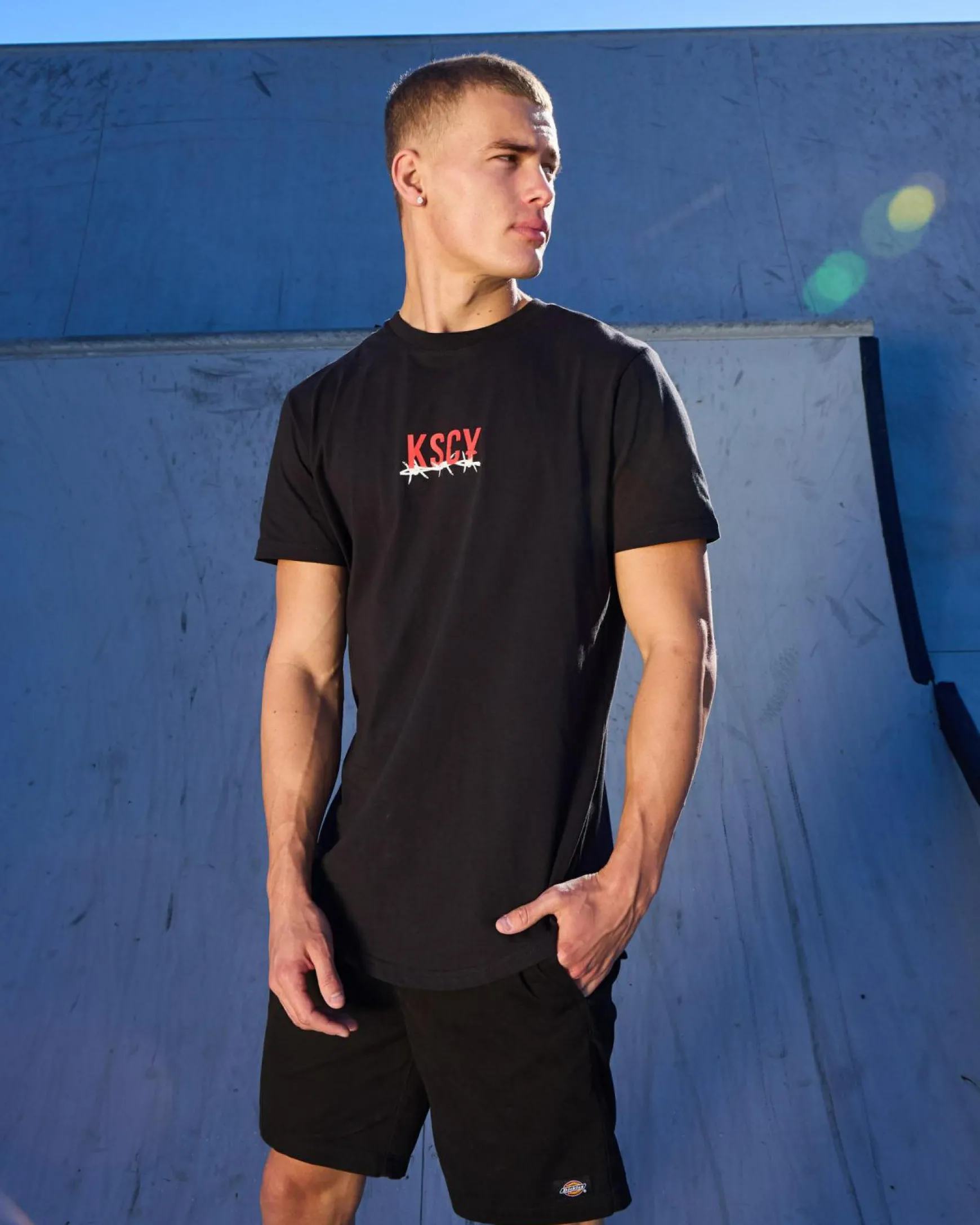 Diluted Dual Curve T-Shirt