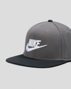 Dri-FIT Pro Futura Snapback Cap