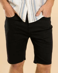 Endure Walk Shorts