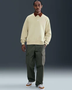 Essential Logo Crew Sweatshirt