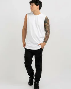 Essential Muscle Tank