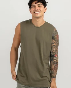 Essential Muscle Tank