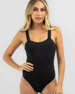 Este One Piece Swimsuit
