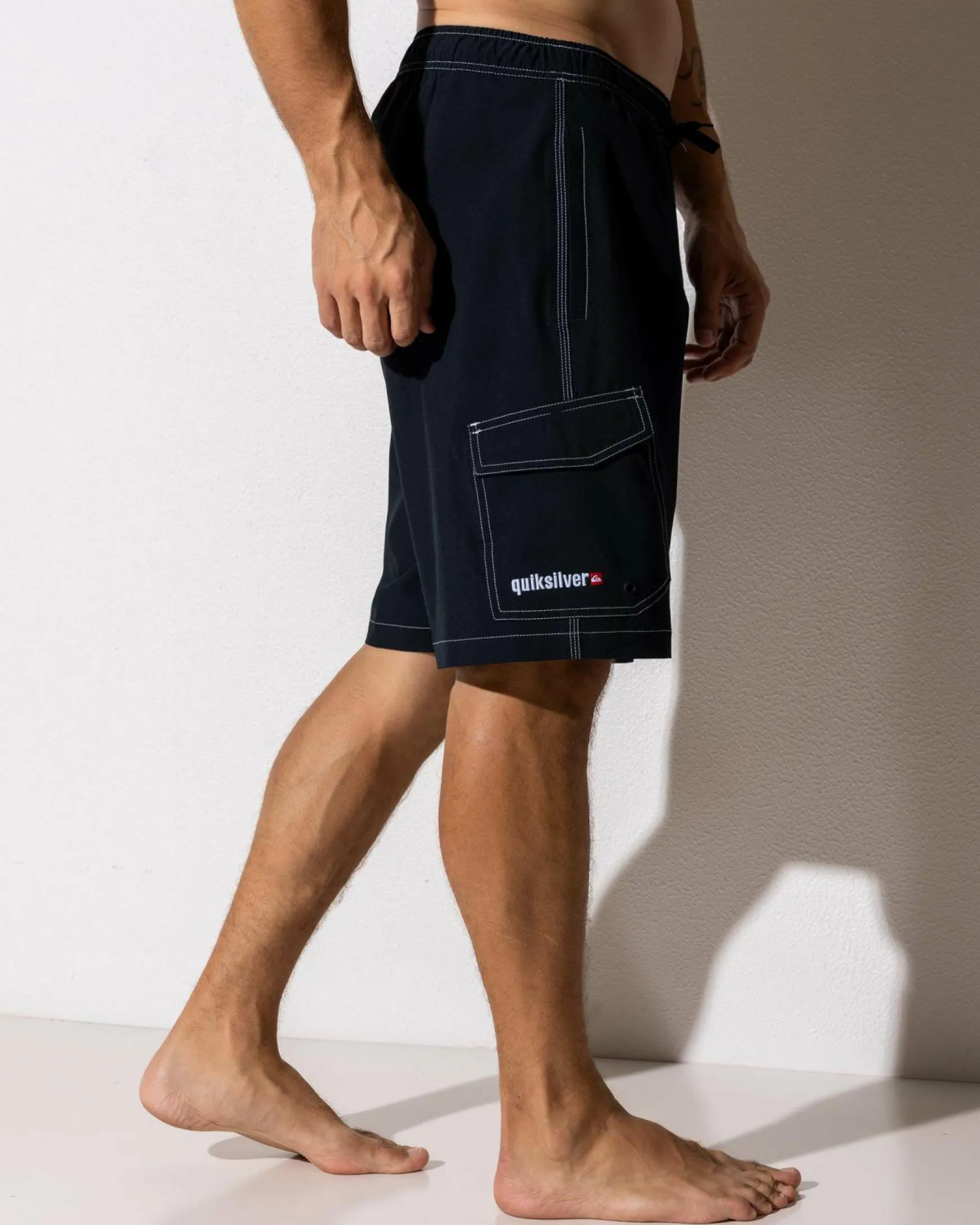 Exhibit Volley 21 Shorts