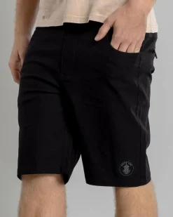 Explorer Walk Shorts