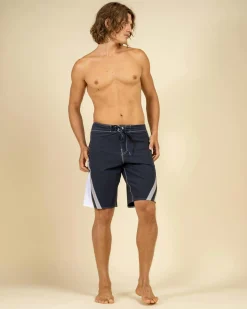 Fluid 2K Pro Board Shorts