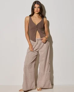 Frankie Split Front Top