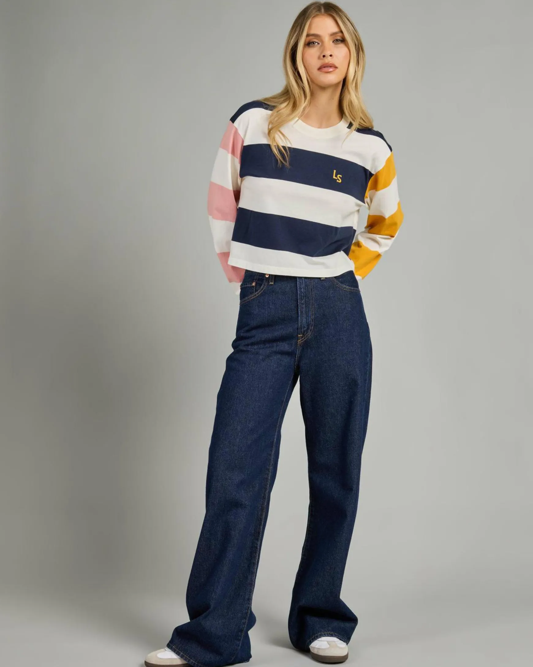 GR Cropped Long Sleeve T-Shirt