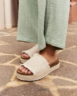 Greece Flatform Shoes