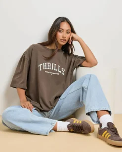 Home Advantage Oversized T-Shirt