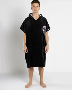 Hooked V2 Hooded Towel