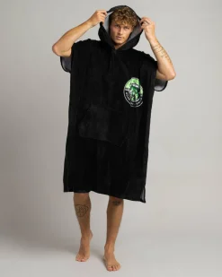 Hooked V3 Hooded Towel