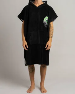 Hooked V3 Hooded Towel