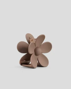 Kay Flower Hair Claw Clip