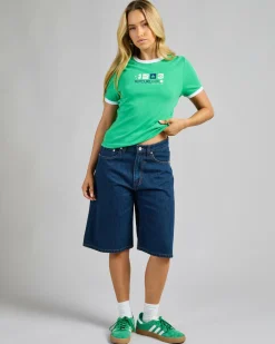 Las Dalias Fitted T-Shirt