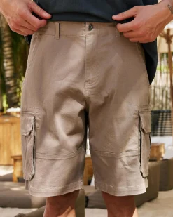 Limit Cargo Walk Shorts
