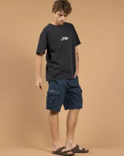 Limit Cargo Walk Shorts