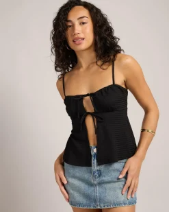 Lindi Split Front Top