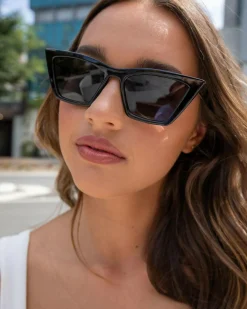 Lizzette Sunglasses