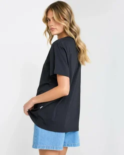 Logo Boyfriend T-Shirt