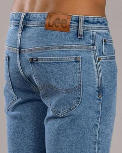 L-Two Slim Fit Shorts