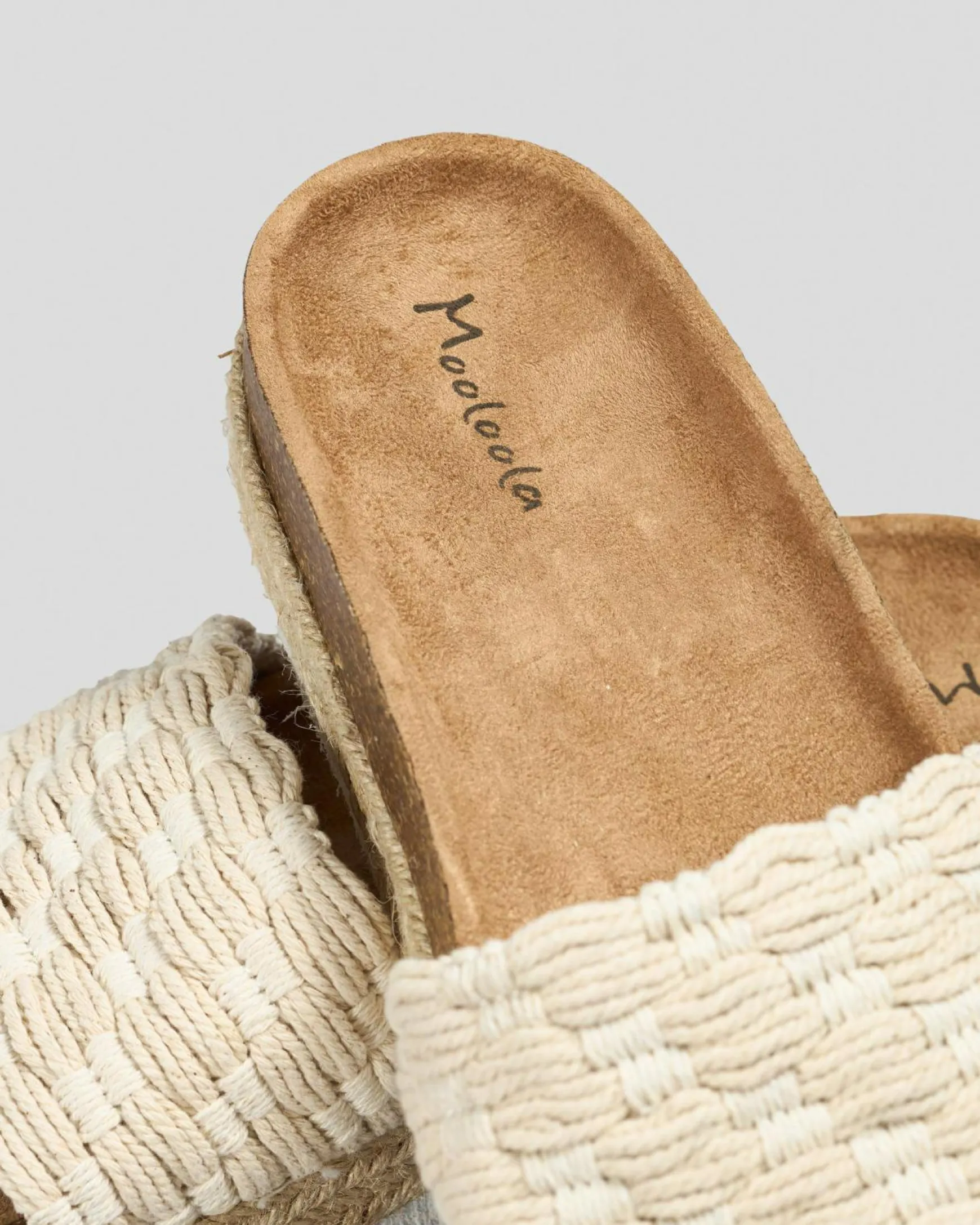 Milos Flatform Shoes
