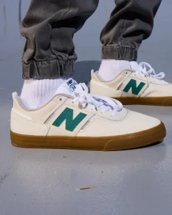 NB 306 Shoes