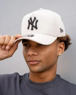 New York Yankees 940-A Frame Cap
