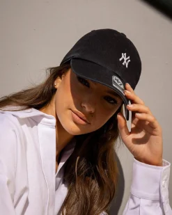 New York Yankees Base Runner Clean Up Cap