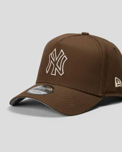 New York Yankees 9Forty A-Frame Snapback Cap
