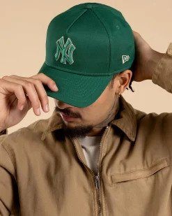 New York Yankees 9Forty A-Frame Snapback Cap